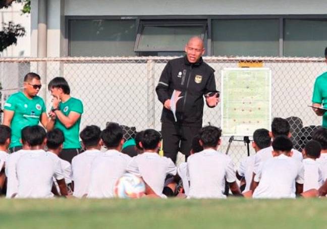 Nova Arianto Puas dengan Performa Timnas Indonesia U-16 usai Gilas PSS Sleman