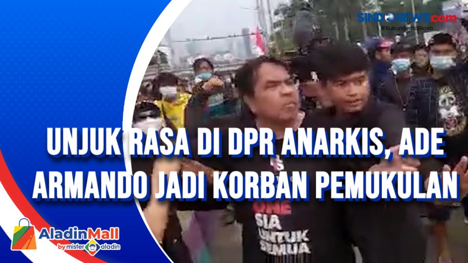 Unjuk Rasa Di Dpr Anarkis Ade Armando Jadi Korban Pemukulan Sindonews Tv