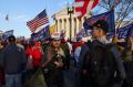 Unjuk Rasa Pendukung Trump Tolak Hasil Pemilu di Mahkamah Agung