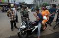 Petugas Gabungan Gelar Razia Protokol Kesehatan di Kota Bekasi