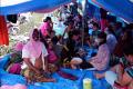 Memilih Tempat Aman dari Gempa, Warga Mamuju Mengungsi di Kawasan Stadion Manakarra