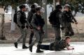 Polisi Israel Tahan Sejumlah Pemuda Palestina Terkait Bentrokan di Masjid Al-Aqsa