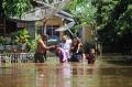 Banjir Rendam Puluhan Rumah di Aceh Barat