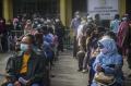 Antusias Warga Ikuti Vaksinasi Covid-19 Massal di Banjarbaru
