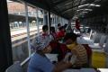 Percepatan Vaksinasi Covid-19 di Stasiun Jakarta Kota