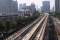 Jokowi Targetkan LRT Beroperasi Juni 2022