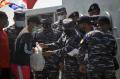 Berkah HUT TNI AL Ke-76, Nelayan Kamal Madura Dapat Bingkisan dari Arsenal Dissenlekal
