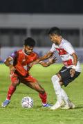 Madura United FC Bermain Imbang Lawan PSM Makassar