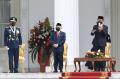 Presiden Pimpin Upacara Peringatan HUT TNI ke-76 di Istana Merdeka