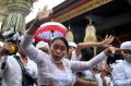 Mengintip Tradisi Ngerebong, Ritual Kesurupan Massal di Bali