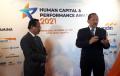 BUMN, BUMD, dan Swasta Raih Penghargaan Human Capital & Performance Award 2021