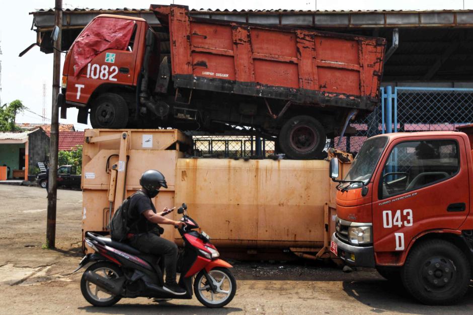 FOTO Dinas Lingkungan Hidup DKI Jakarta Akan Lelang