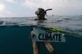 Aksi Protes Aktivis Perubahan Iklim di Perairan Samudra Hindia