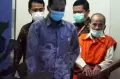Begini Ekspresi Mantan Gubernur Riau Annas Maamun saat Ditahan KPK
