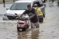 Banjir Setinggi 70 Cm Rendam Periuk Banten