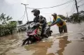 Banjir Setinggi 70 Cm Rendam Periuk Banten