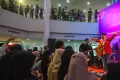 Momen Abdul Indonesian Idol Hipnotis Pengunjung Mal di Palembang