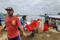 Gelar Bakti Sosial, BUMN IFG dan JMI Serahkan 200 Paket Sembako di Pulau Tunda