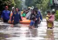 Banjir Setinggi 50-100 Cm Rendam Perumahan Cileduk Indah