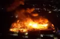 Penampakan Udara Kebakaran Hebat Melanda Pabrik Pengolahan Pupuk di Demak