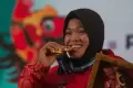Angkat Berat Putri Indonesia Sapu Bersih Emas APG 2022