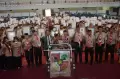 Ribuan Mahasiswa Baru Unnes Cetak Rekor Menyulam Perisai Pancasila