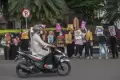 Momen Aksi Diam Peringatan International Women’s Day di Palembang