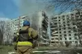 Gedung di Zaporizhzhia Dihantam Rudal Rusia, 1 Warga Tewas dan Puluhan Terluka