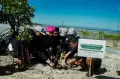 Penanaman 500 Bibit Mangrove di Pulau Pramuka