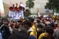 Aksi Teatrikal Mahasiswa di Palembang Tolak UU Cipta Kerja