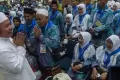 Keberangkatan 354 Jamaah Calon Haji Embarkasi Palembang Menuju Madinah