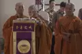Ratusan Umat Buddha Khidmat Ikuti Perayaan Waisak di Vihara Mahavira Graha Semarang