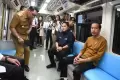 Momen Presiden Jokowi Jajal LRT Jabodebek