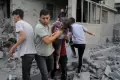Kekejaman Zionis Berlanjut! Anak-anak Palestina Kritis Usai Dihantam Serangan Udara Israel