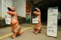 Penampakan Dinosaurus Ajak Masyarakat Terapkan Gaya Hidup Vegan