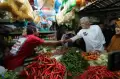 Blusukan ke Pasar Wonogiri, Ganjar Dicurhati Kenaikan Harga Sembako