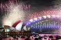 Pesta Kembang Api Sambut Pergantian Tahun di Sydney Harbour Australia