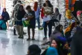 Potret Pembagian Bantuan Beras Bulog di Palembang