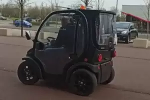 Kota Milton Keynes Uji Coba Mobil Hantu untuk Transportasi Warganya