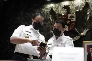 Ketua DPRD DKI Tanya Berapa Tunjangan Anies dan Ariza? Begini Jawaban Sekda