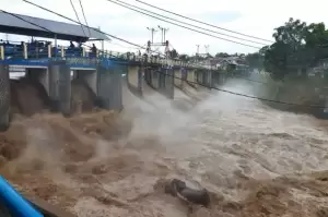 Hujan di Bogor Akibatkan Bendung Katulampa Siaga 3, Warga Jakarta Diimbau Waspada