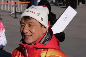 Cerita Jackie Chan Ikut Estafet Obor Olimpiade Musim Dingin Beijing 2022