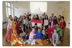 Kisah Menarik Mahasiwa ITB Penerima Beasiswa IISMA di Ceko