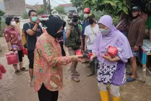 Tinjau Banjir Bojong Kulur Bogor, Begini Kata Mensos Risma