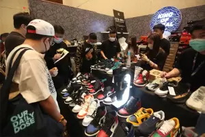 Terakhir Besok, Jakarta Sneaker Day 2022 Bikin Gempar Anak-anak Muda
