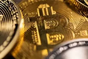 Kena Embargo, Rusia Pertimbangkan Penggunaan Bitcoin