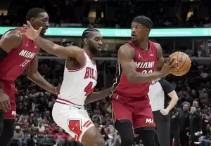 Hasil Lengkap NBA, Minggu (3/4/2022): Miami Heat Pesta Kemenangan di Markas Bulls