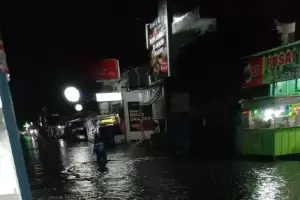 Usai Hujan Deras, Sejumlah Permukiman di Tangerang Banjir hingga Semeter