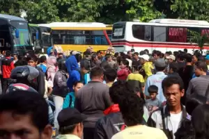Harga Tiket Bus di Terminal Pulogebang dan Kampung Rambutan Terpantau Belum Naik