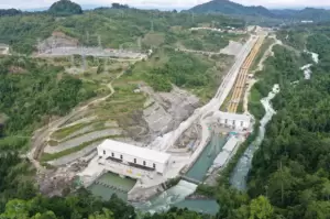 Pembangkit Hidro Jadi Andalan Indonesia Wujudkan Energi Bersih